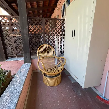 - Garofani Homezon Apartman *