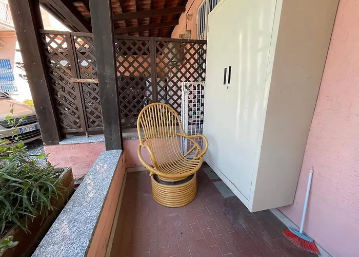 - Garofani Διαμέρισμα *