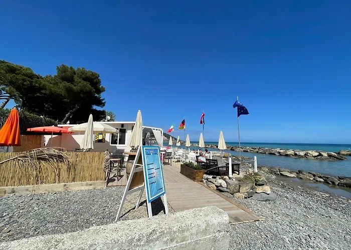 - Garofani Διαμέρισμα